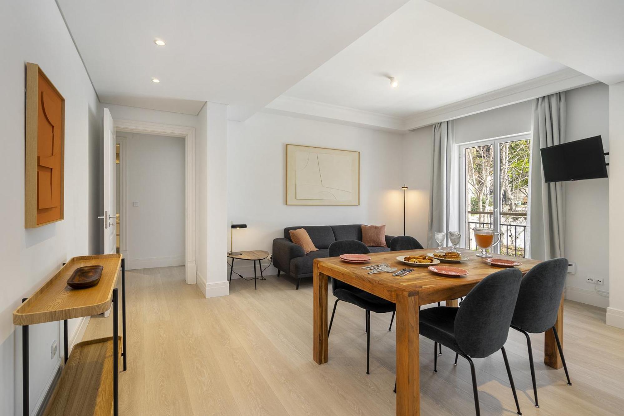 Superior Two-Bedroom Apartment